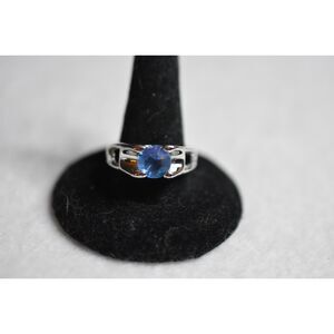 Natural Stunning Blue Glass Stone Silver Tone Band Size 10 Ring